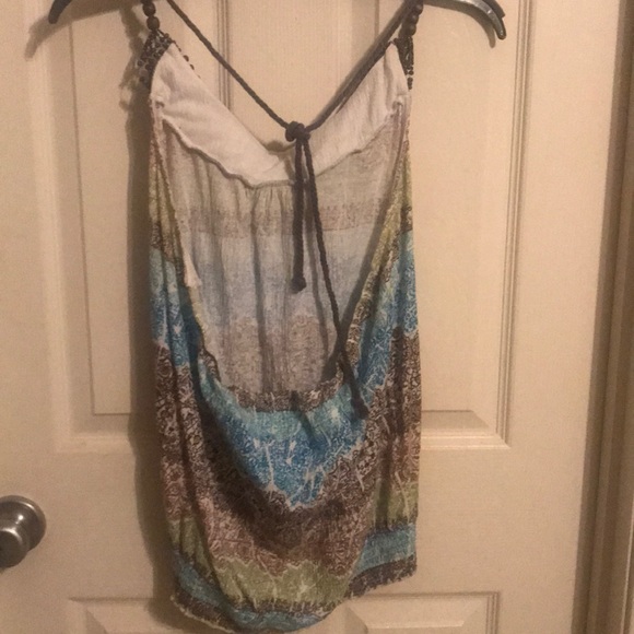 Top - Picture 2 of 2